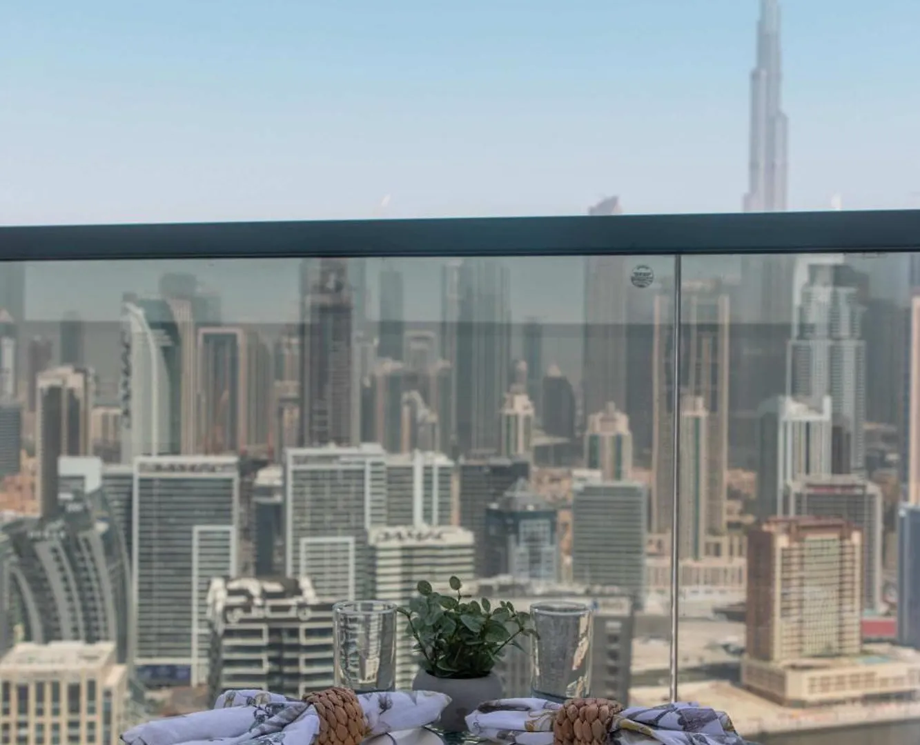 Apartment Frank Porter - Nobles Tower Dubai