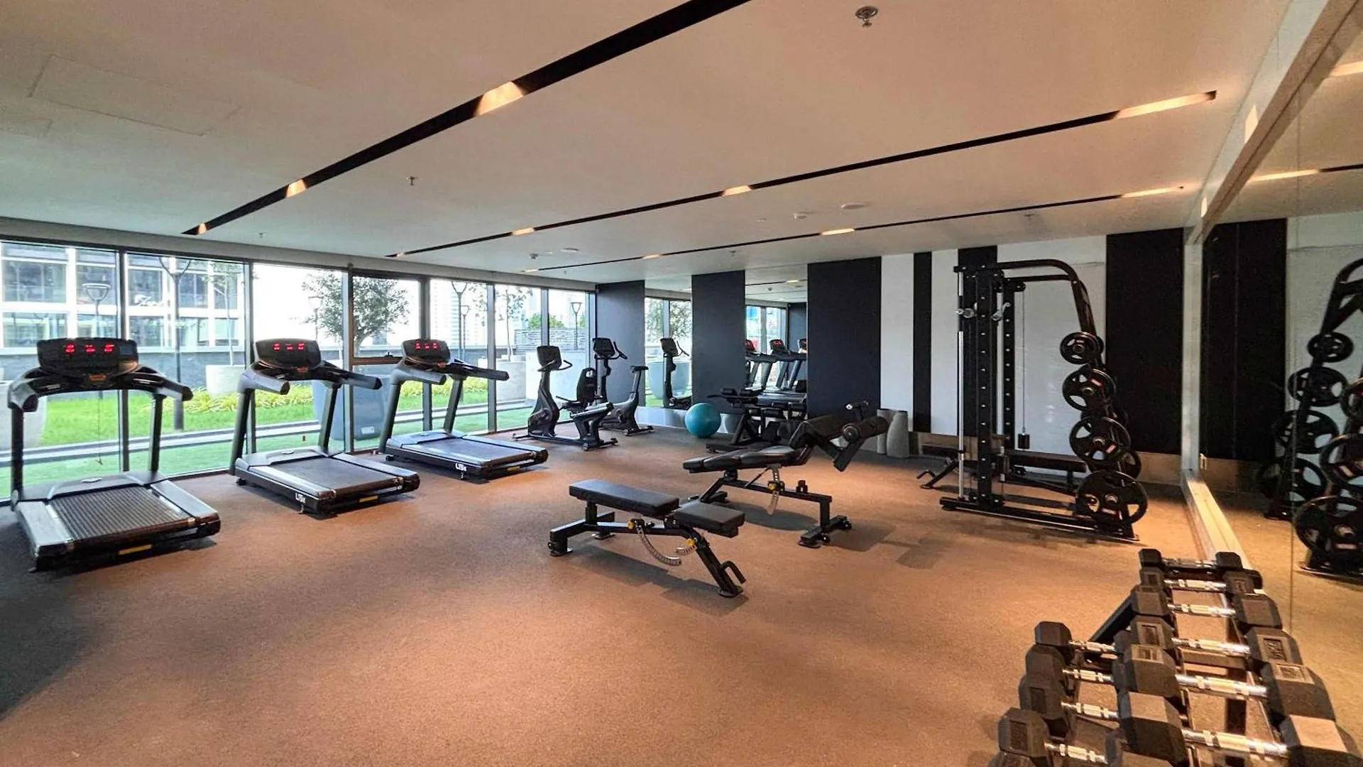 Apartment Frank Porter - Nobles Tower Dubai