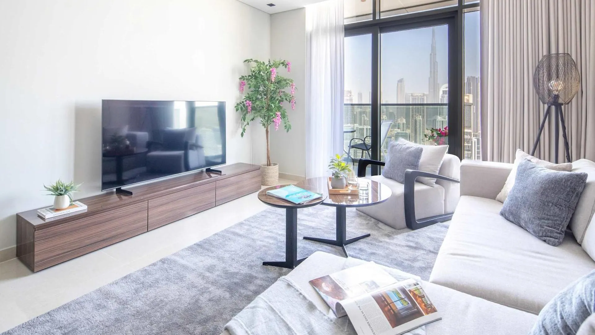 Apartment Frank Porter - Nobles Tower Dubai United Arab Emirates